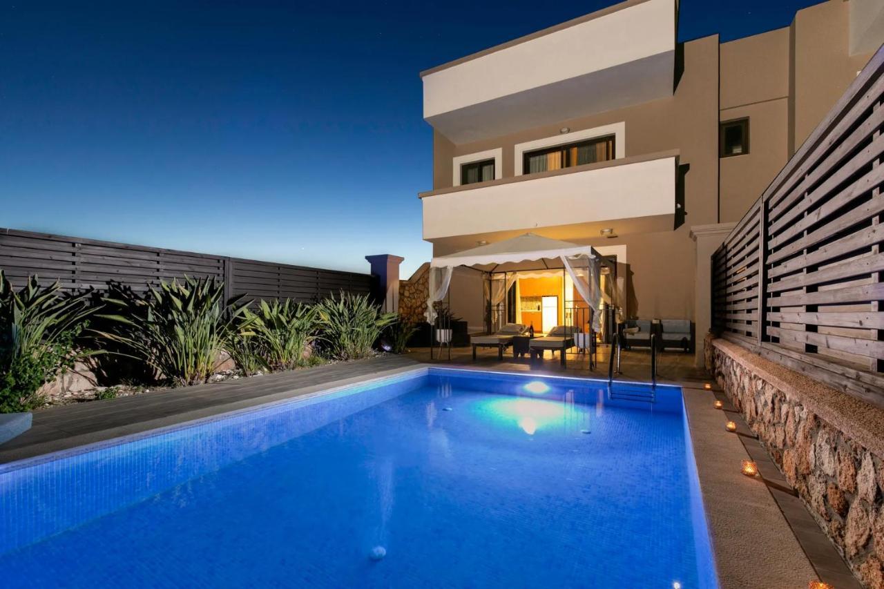 Al Mare Villas Киотари Екстериор снимка