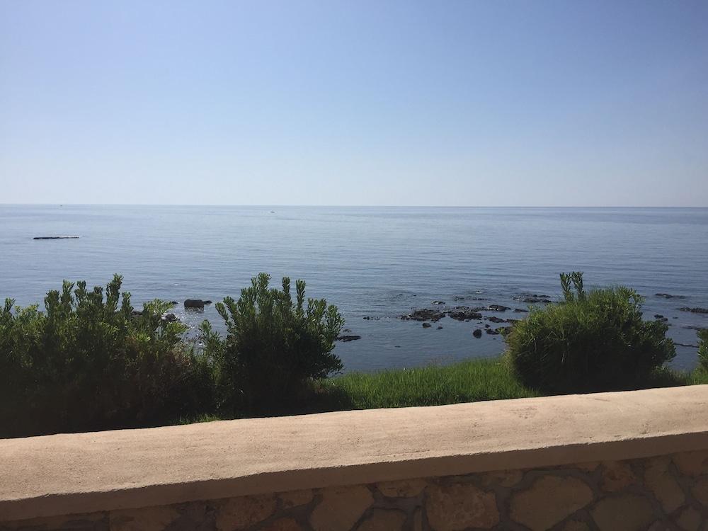 Al Mare Villas Киотари Екстериор снимка