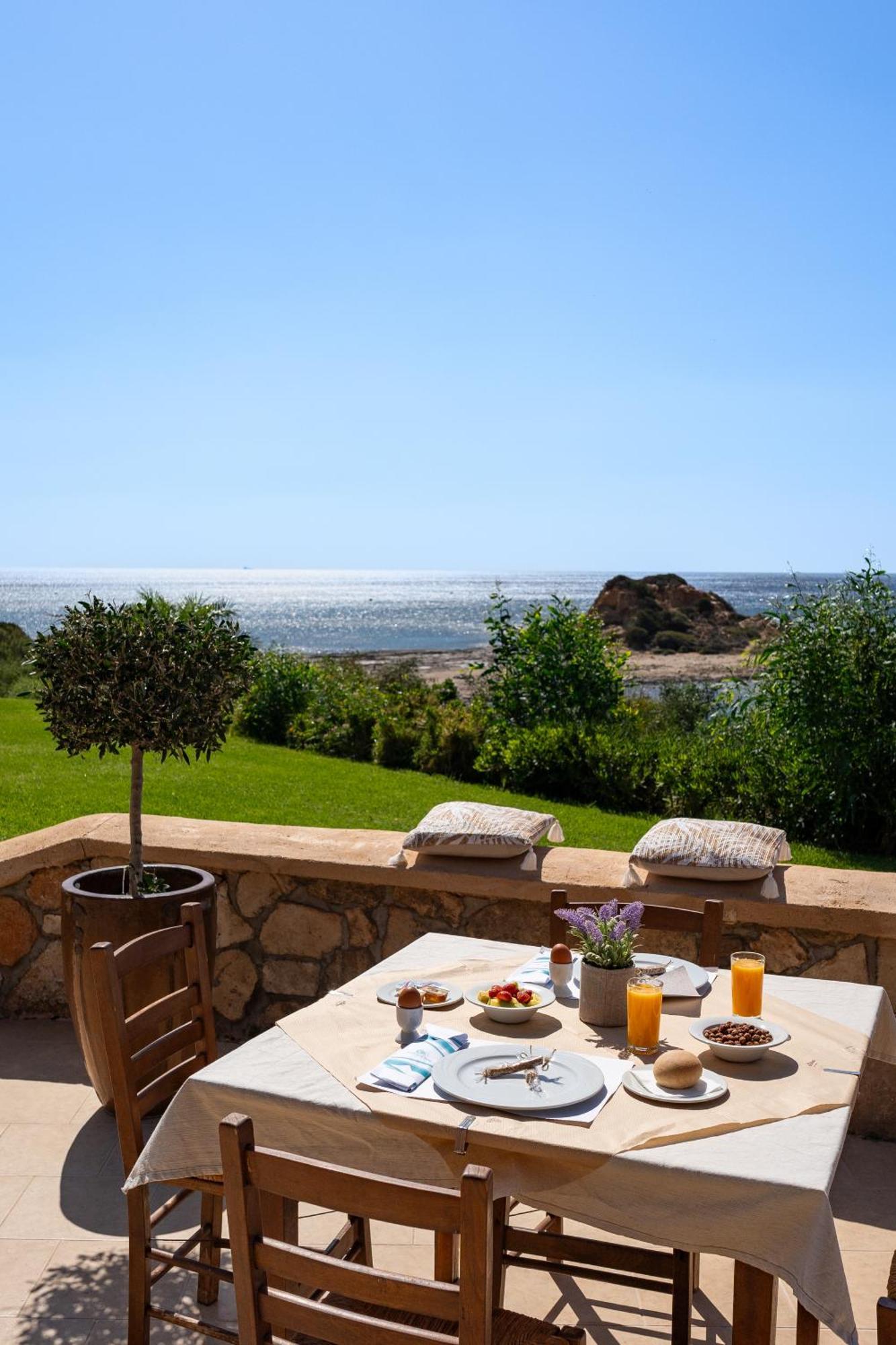 Al Mare Villas Киотари Екстериор снимка